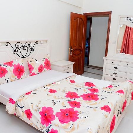 Luxury Apartment With Ocean View In Oyster Bay ดาร์เอสซาลาม ภายนอก รูปภาพ